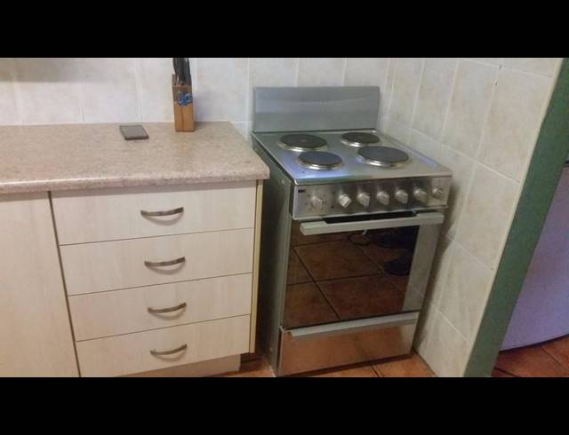 3 BEDROOM PROPERTY TO RENT IN VANDERBIJLPARK SE 2